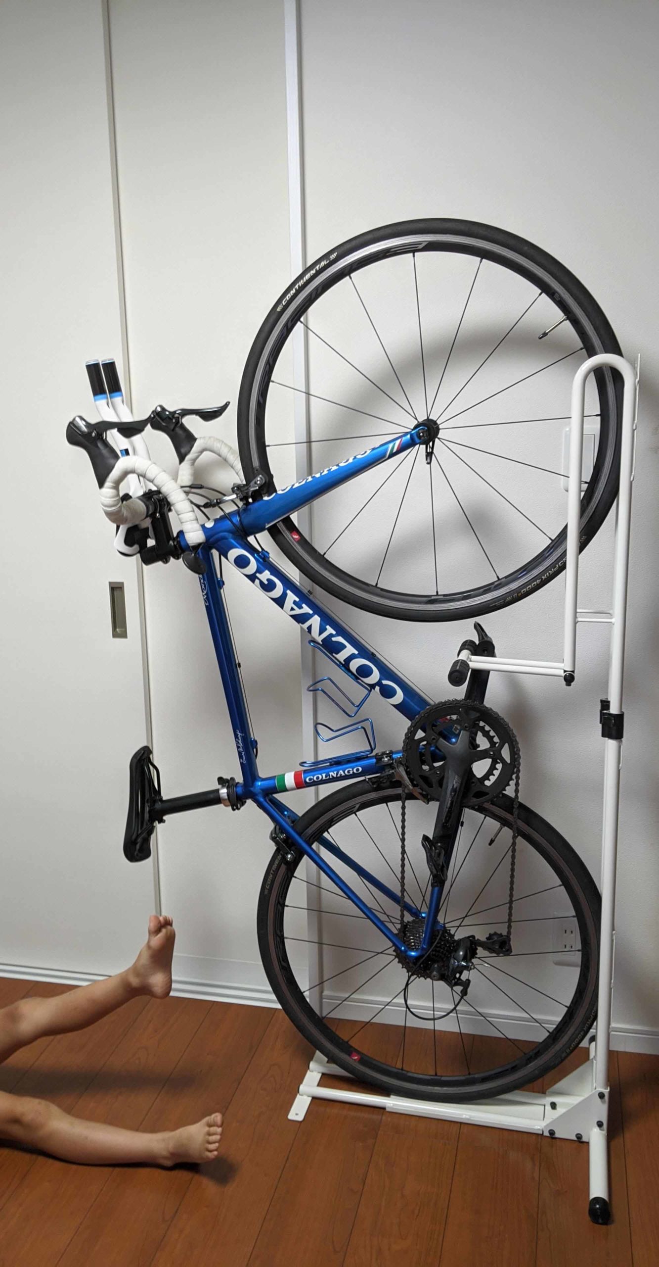 縦置き保管] CycleLocker インプレッション [ロードバイク,トライアル自転車] | Tripot
